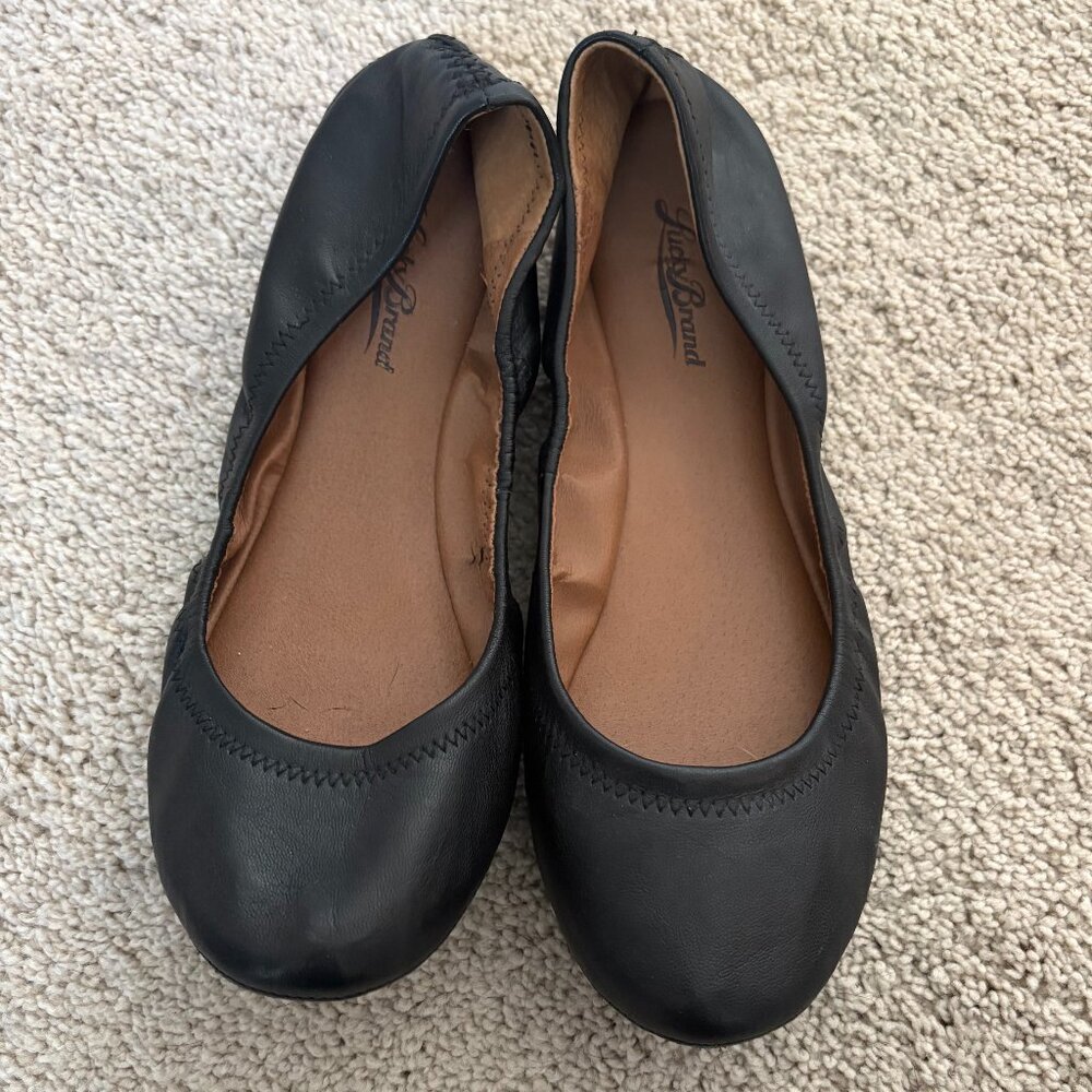 Lucky Brand Emmie Ballet Flats in black, size 8.5